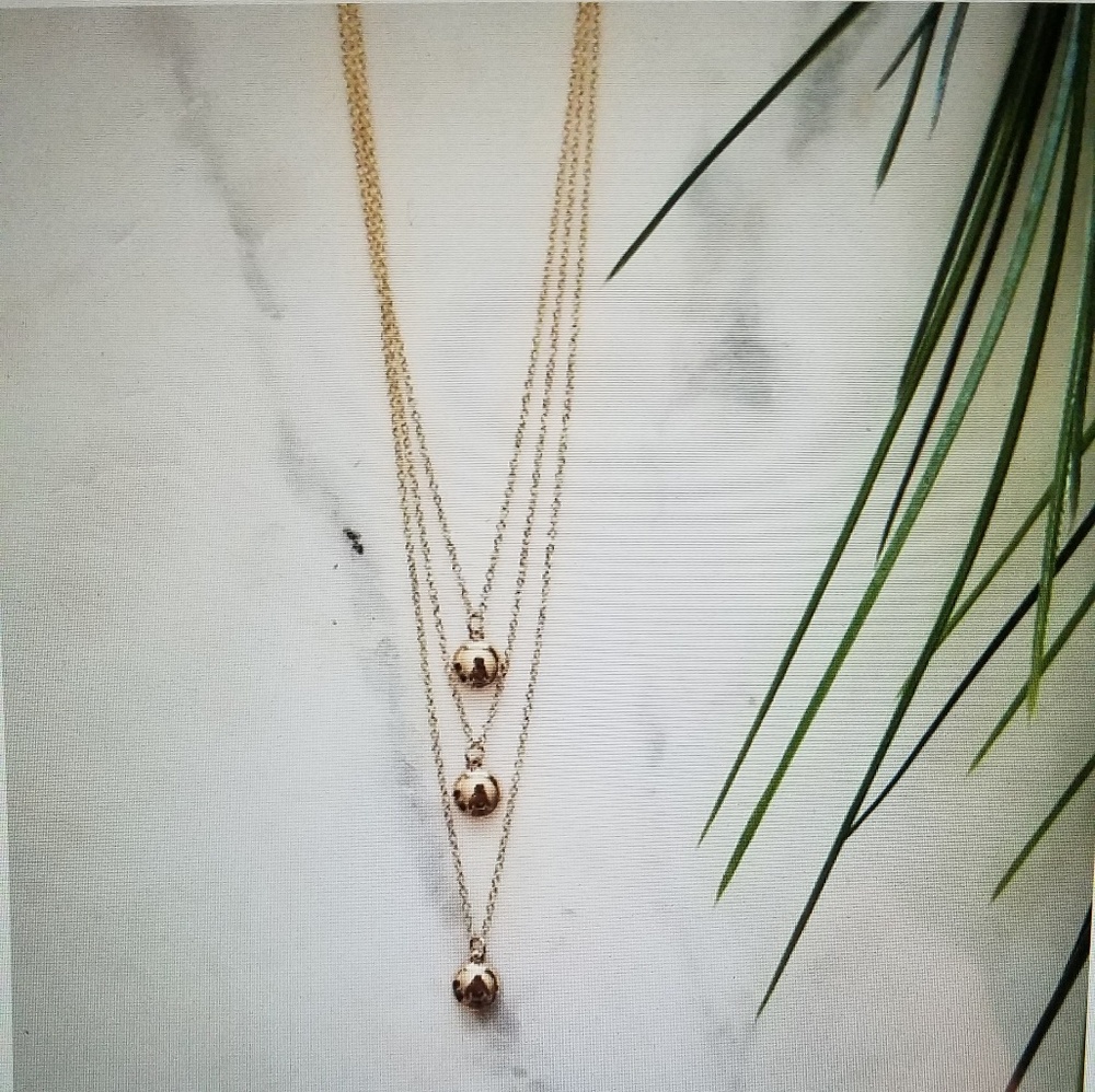 On Trend 3 Layer Gold Tone Medallion Necklace - Picture 5 of 5